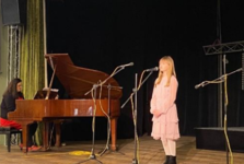 Kraj podpoří modernizaci škol, OA Beroun bude mít novou výmalbu za 3,3 milionu korun