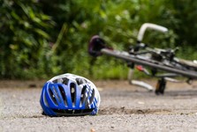 Cyklohlídka bude v létě kontrolovat ohleduplnost elektrokoloběžkářů, nošení přileb a dodržování pravidel Cyklohlídka bude v létě kontrolovat ohleduplnost elektrokoloběžkářů, nošení přileb a dodržování pravidel